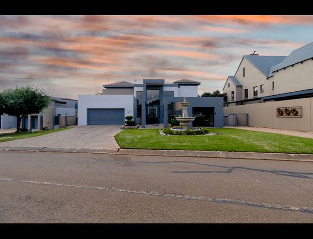 4 BEDROOM HOUSE TO LET IN SILVERWOODS COUNTRY ESTATE